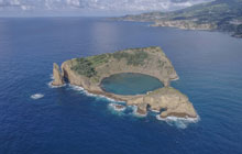 Vila Franca Islet -whale watching Sao Miguel